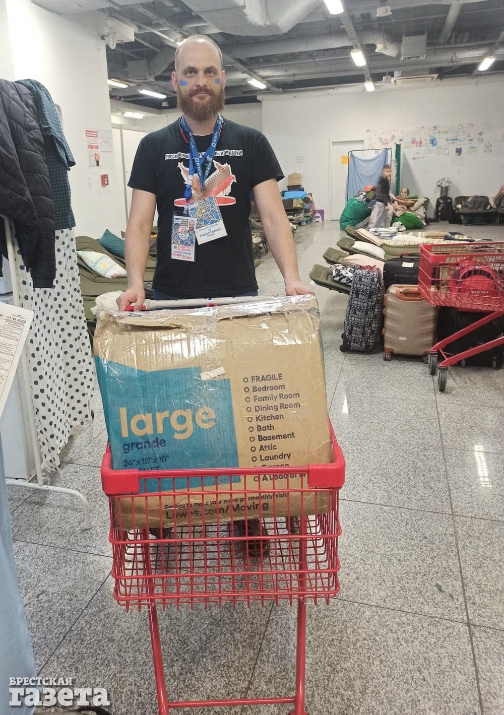 Беларусь, протесты, революция, митинги, разгон, суд, режим, Лукашенко, власть, диктатура, сутки, протест, эмиграция, война, Украина, беженцы, Польша, Краков, защита, виза, паспорт, годовщина, Старые Дороги