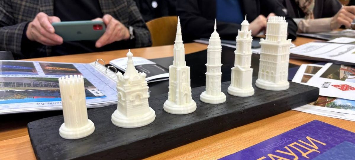 Шахматы ў выглядзе славутасцяў Беларусі