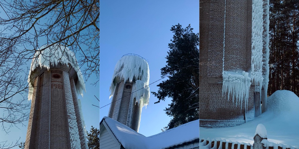 замерзшая водонапорная башня